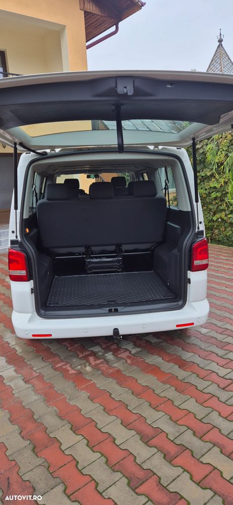 Volkswagen Caravelle - 5