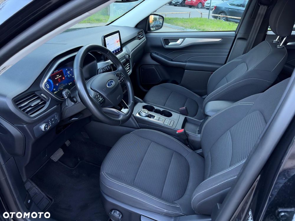 Ford Kuga 2.5 FHEV FWD Titanium - 13