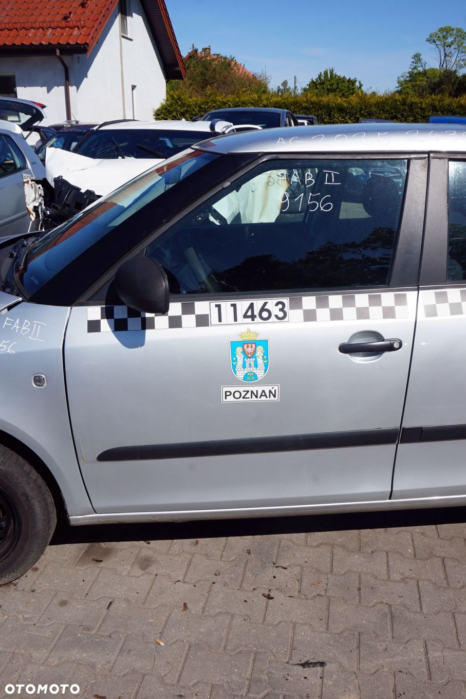 DRZWI PRZEDNIE LEWE FABIA II 545 5D HB 9156  SREBRNY SKODA 2006-2010 - 1