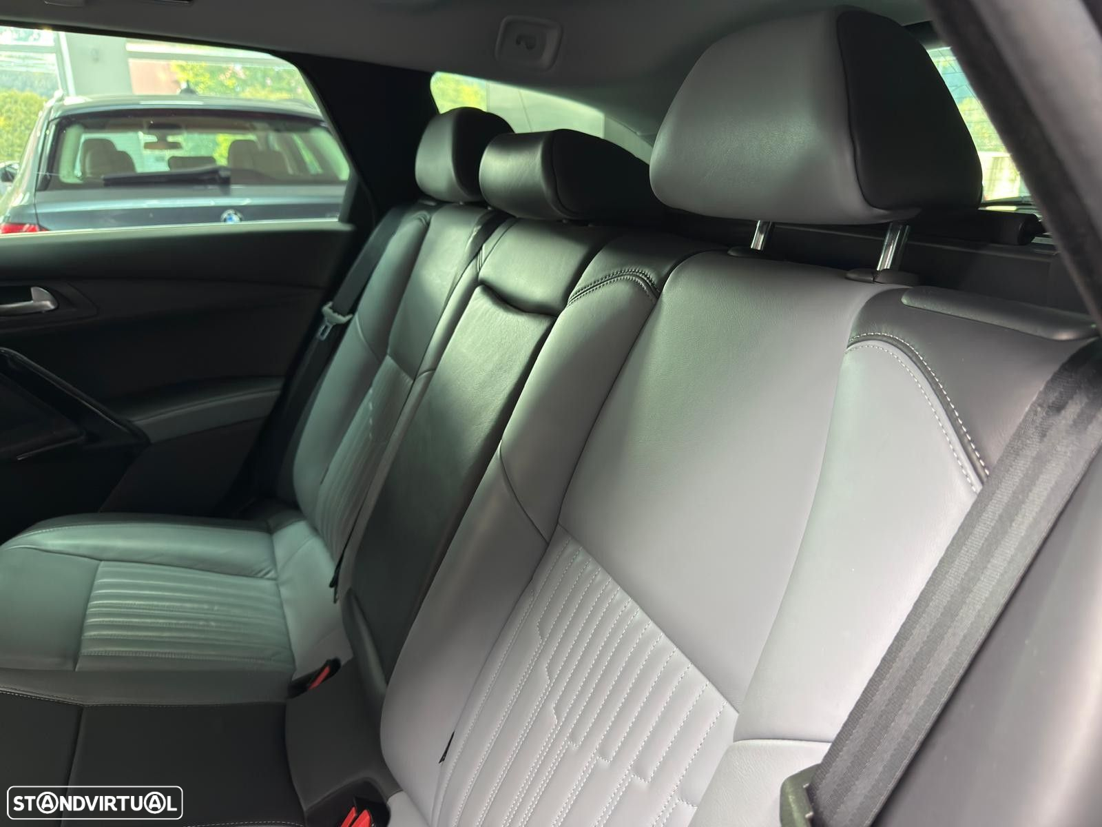 Peugeot 508 RXH 2.0 HDi Hybrid4 Limited Edition 2-Tronic - 43