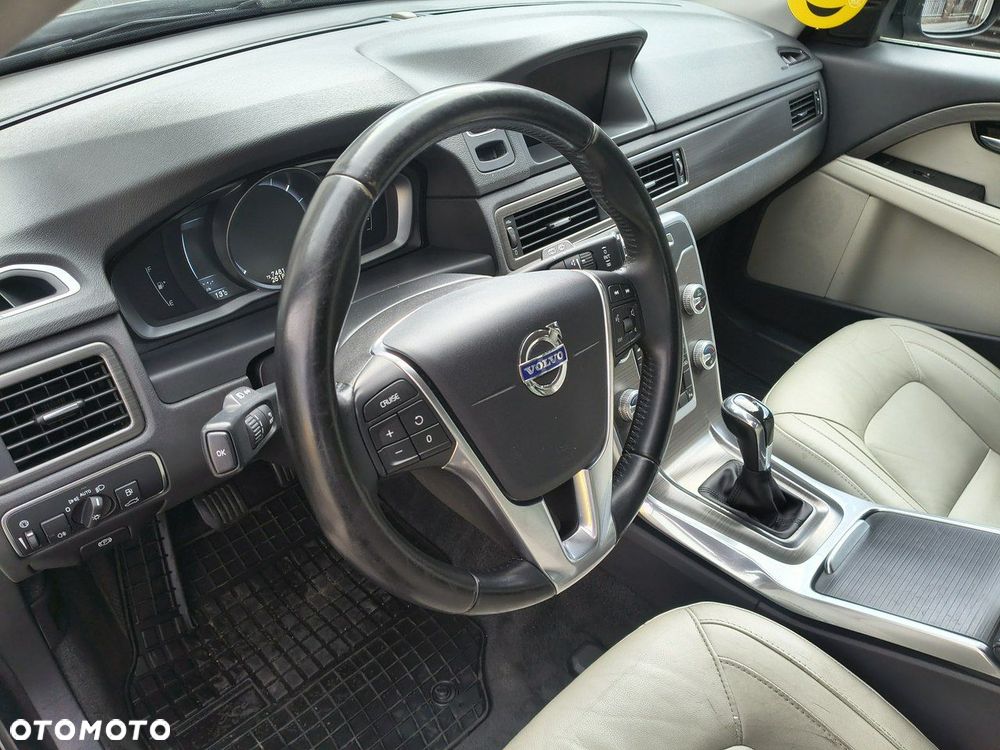 Volvo V70 - 9