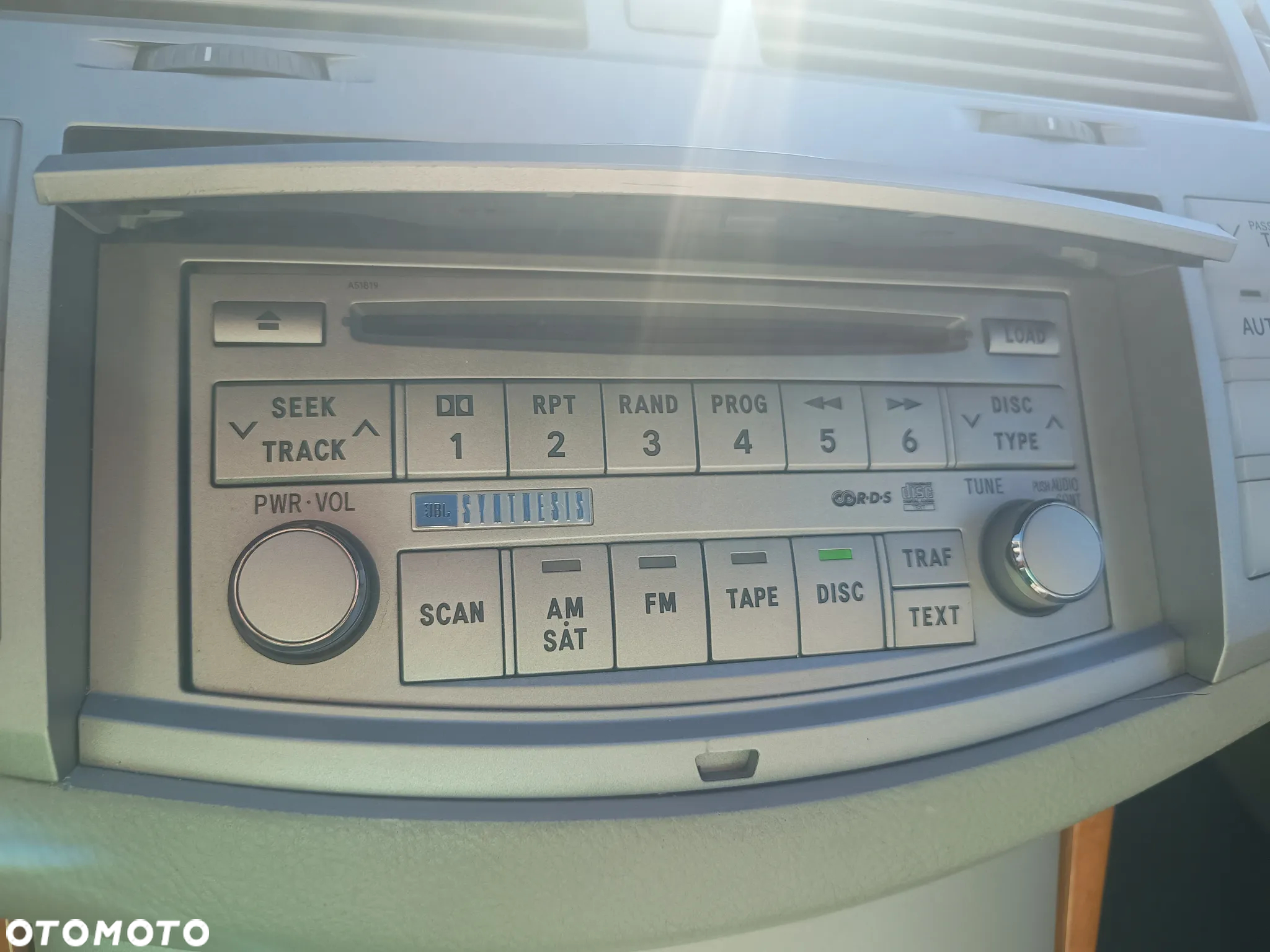Toyota Avalon - 22