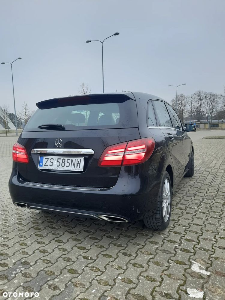 Mercedes-Benz Klasa B 180 (CDI) d Urban - 30