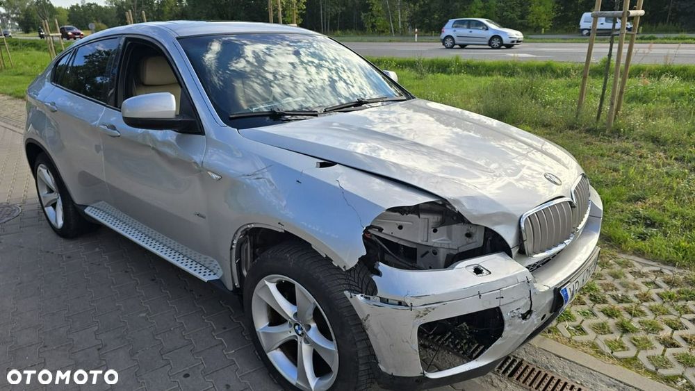 BMW X6 - 11
