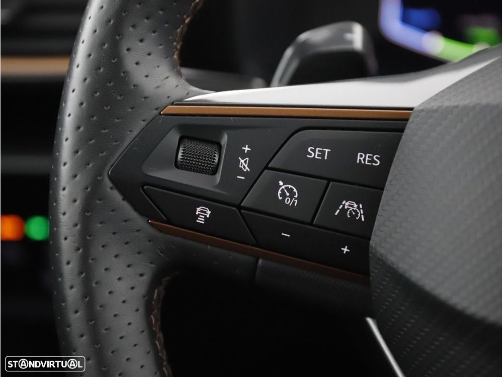 Cupra Formentor 1.4 e-Hybrid DSG VZ - 31