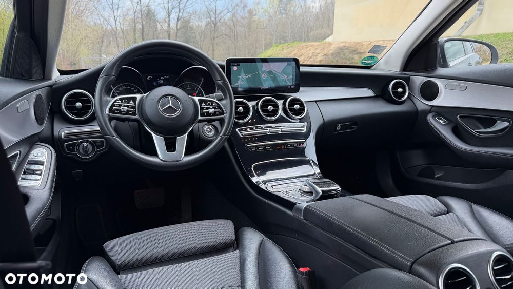 Mercedes-Benz Klasa C 200 d 9G-TRONIC - 16