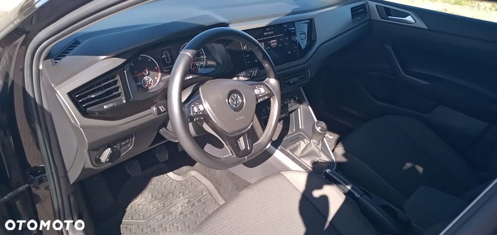 Volkswagen Polo 1.6 TDI SCR Comfortline - 37