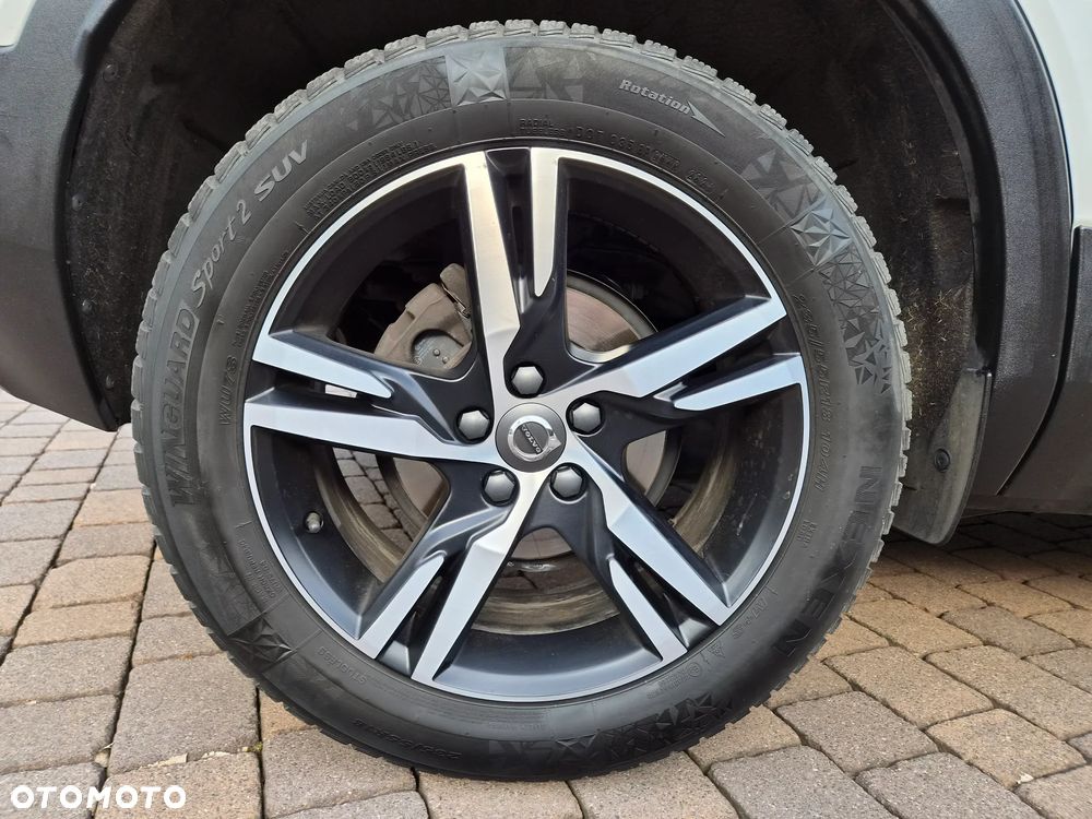 Volvo XC 40 T3 R-Design - 16