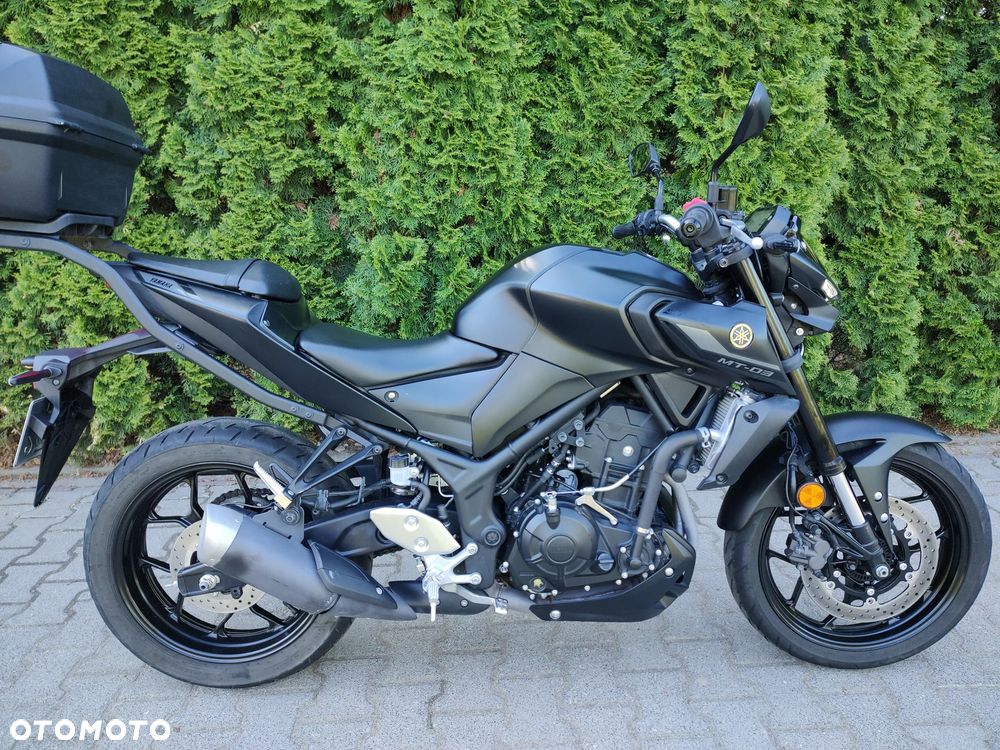Yamaha MT - 3
