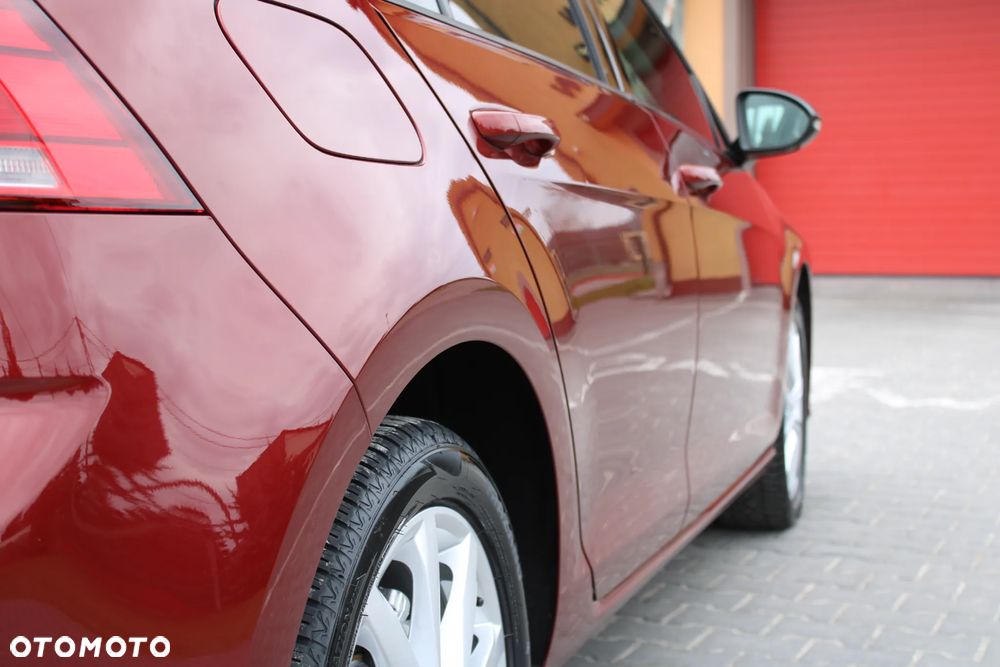 Volkswagen Golf 1.6 BlueTDI DSG Trendline - 16