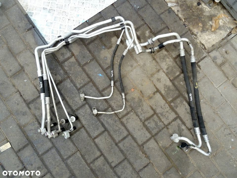 PRZEWODY KLIMATYZACJI VW T5 2.5 TDI 7H1820743P - 1