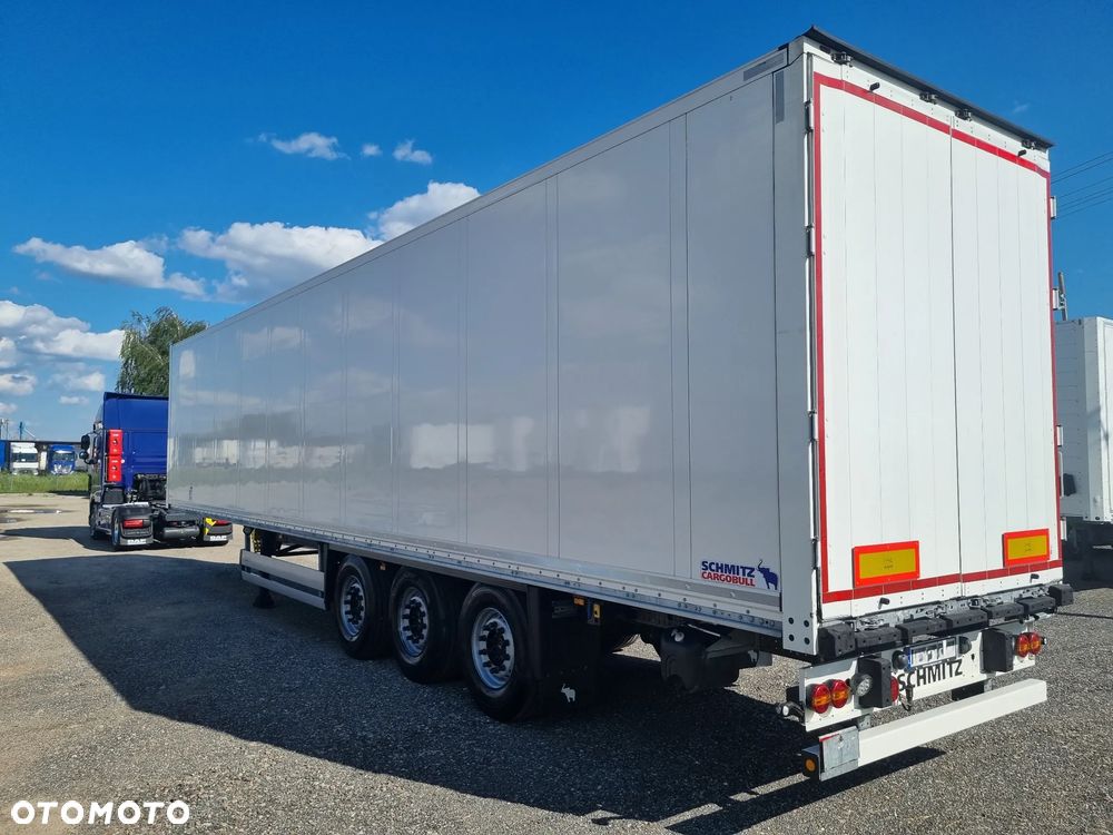 Schmitz Cargobull SCB*S3B - 12