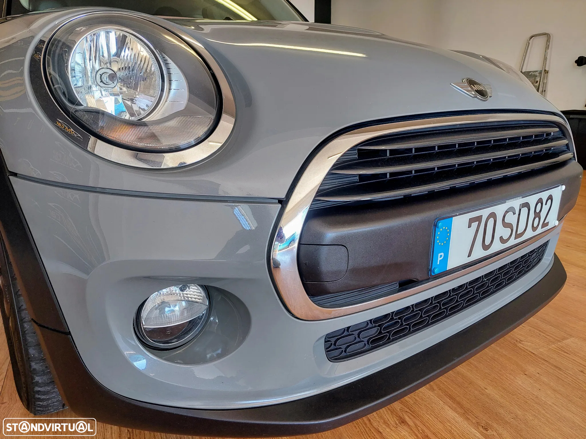 MINI 3 Portas One D - 20