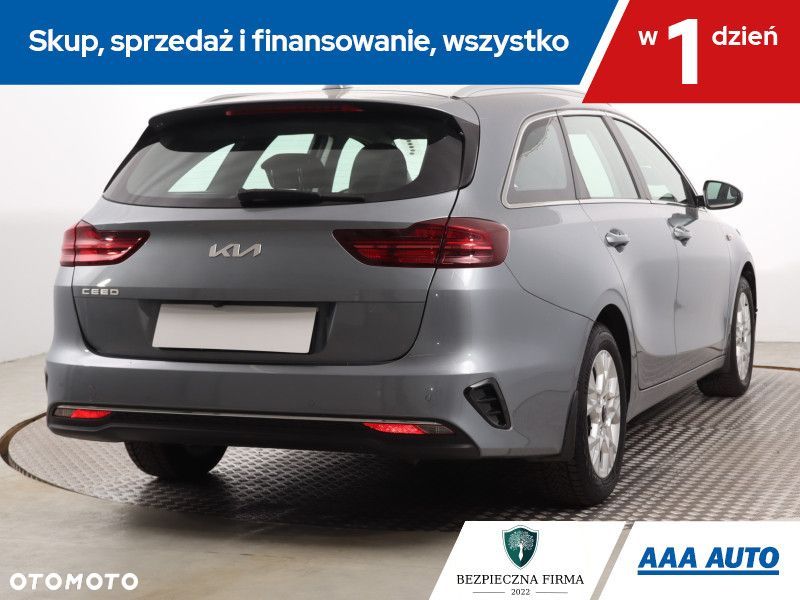 Kia Ceed - 6