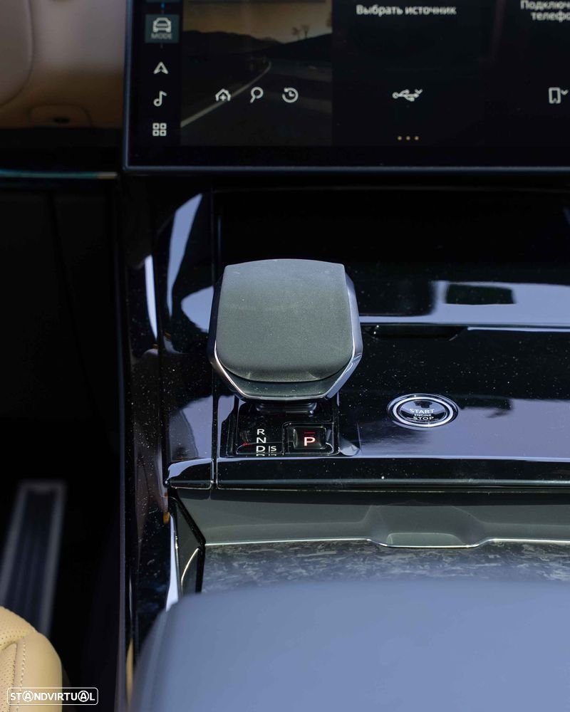 Land Rover Range Rover Sport P550e Autobiography - 21