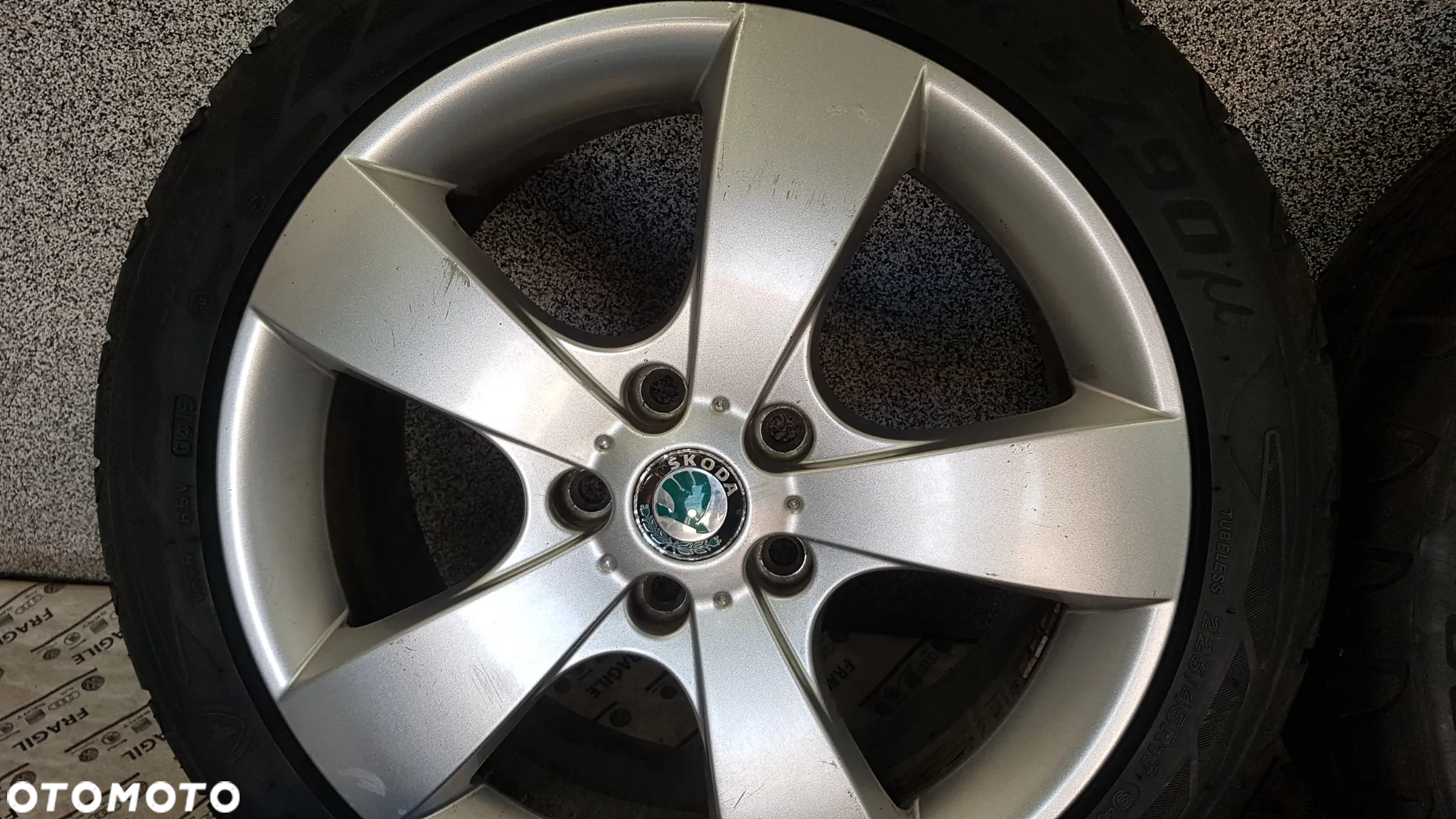 KOŁA SKODA OCTAVIA SUPERB  PASSAT GOLF  CADDY SEAT LEON 225/45R17 5x112 - 14