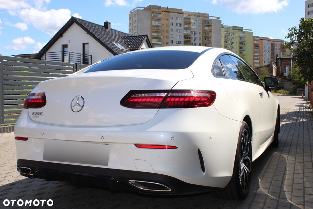 Mercedes-Benz Klasa E - 4