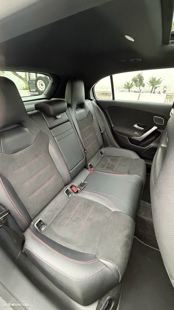 Mercedes-Benz A 250 e AMG Line - 14