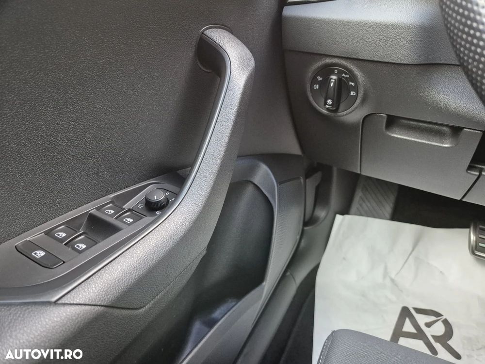 Skoda Karoq 2.0 TDI SCR 4x4 DSG Sportline - 14