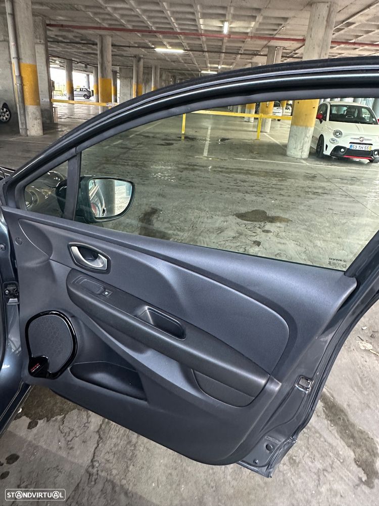 Renault Clio 0.9 TCe Limited - 21