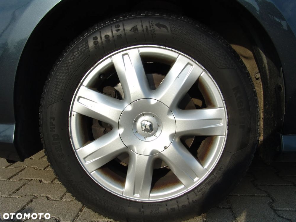 Renault Laguna 2.0 DCi FAP Expression - 21