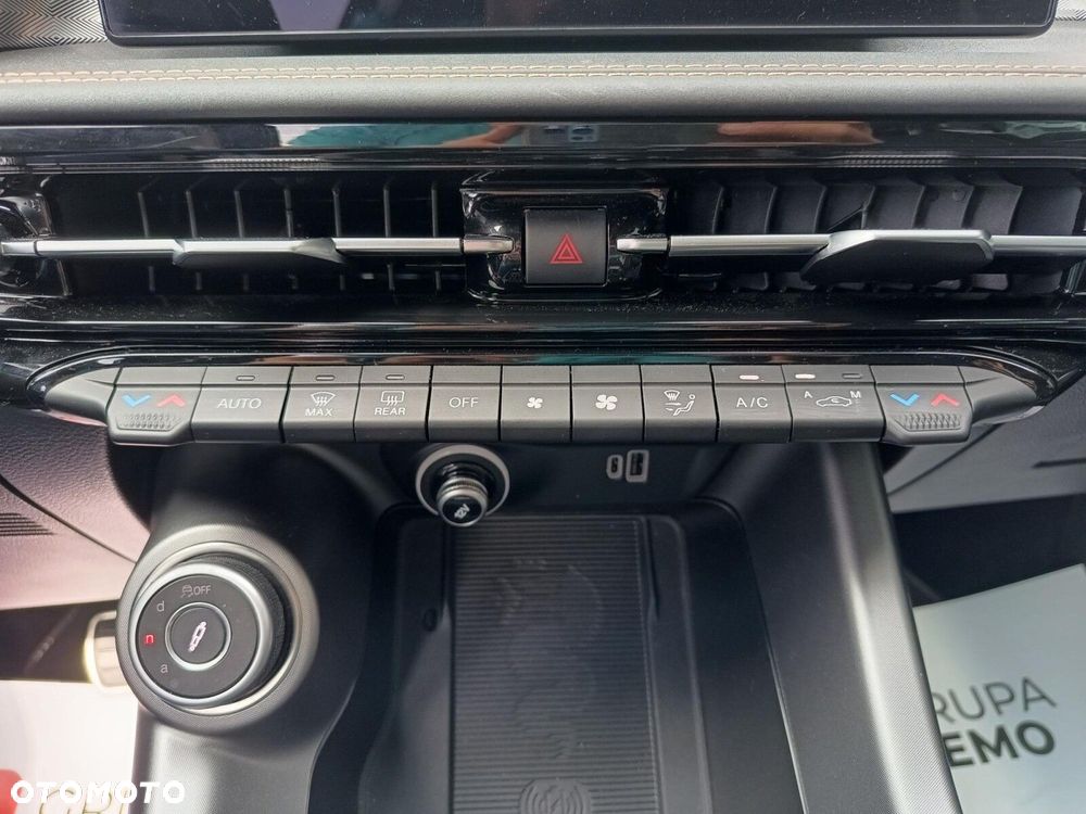 Alfa Romeo Tonale 1.3 PHEV Q4 Veloce - 25