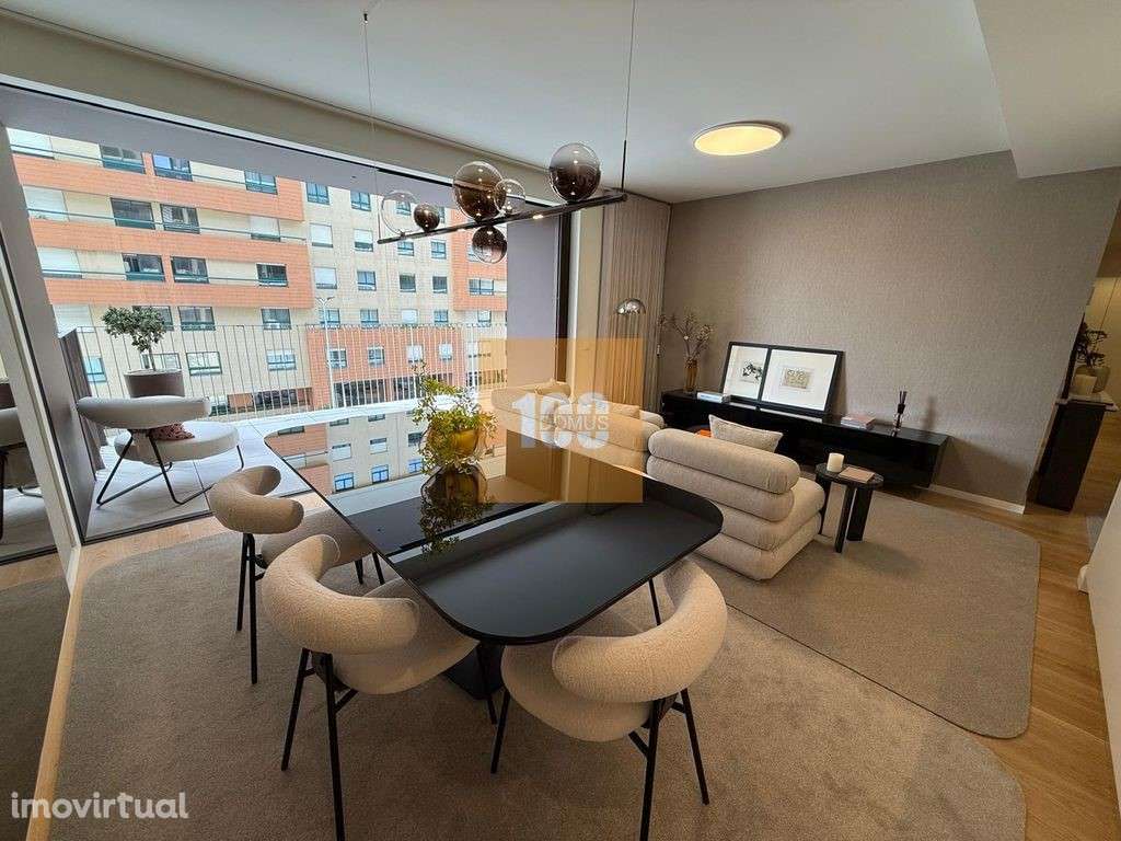 T3 com terraço na Arrábida - Grande imagem: 3/41