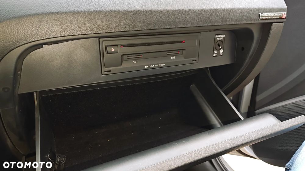 Skoda Octavia 1.4 TSI Elegance - 25