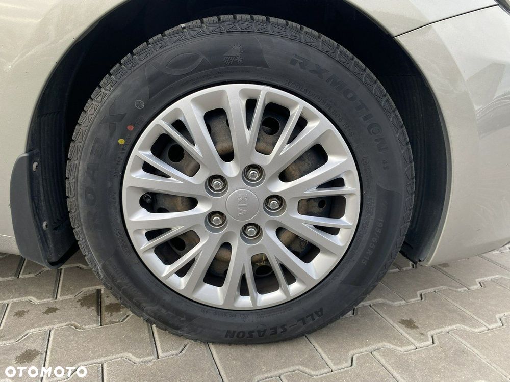 Kia Ceed - 23