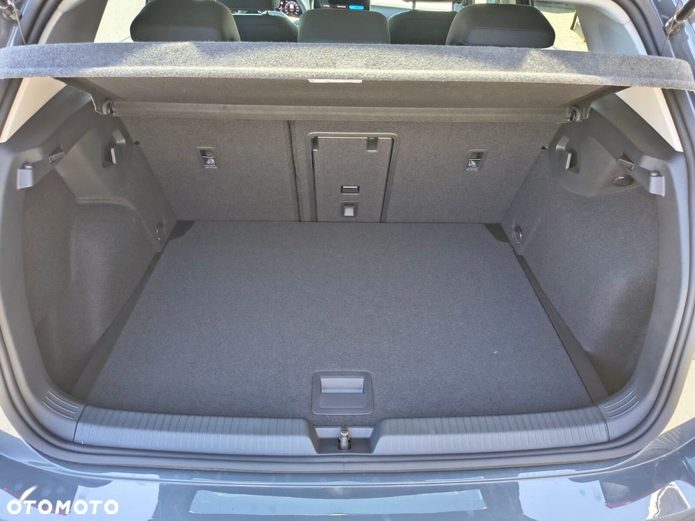 Volkswagen Golf 1.5 eTSI mHEV Life Plus DSG - 8