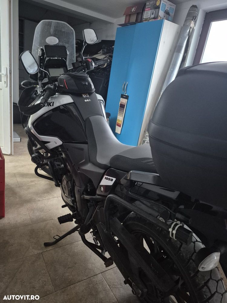 Suzuki V-Strom 1050DE - 14