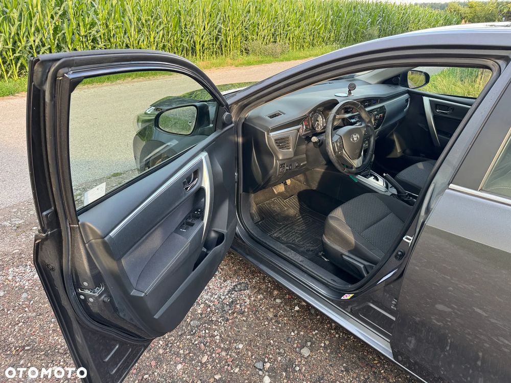 Toyota Corolla 1.6 Premium MS - 6