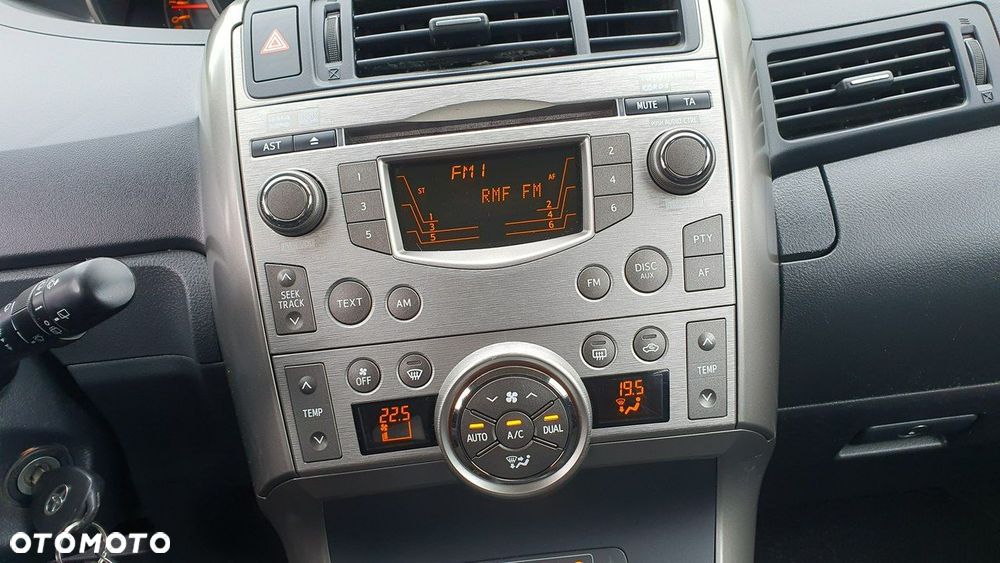 Toyota Verso - 22