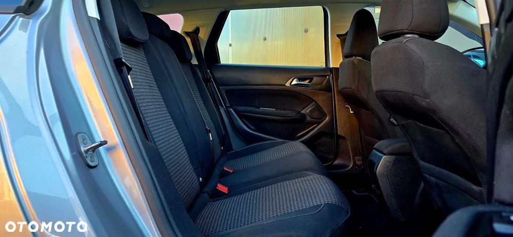 Peugeot 308 BlueHDi 130 Allure Pack - 23