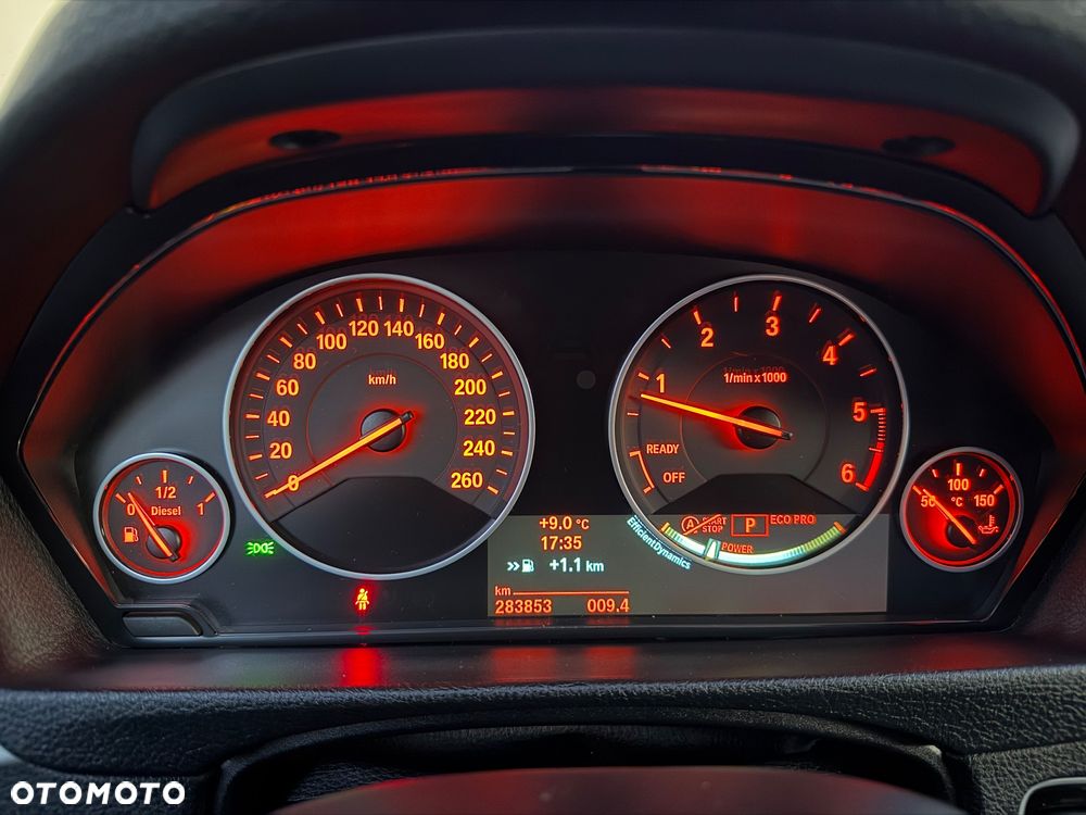 BMW Seria 3 320d Efficient Dynamics Edition Luxury Line - 32