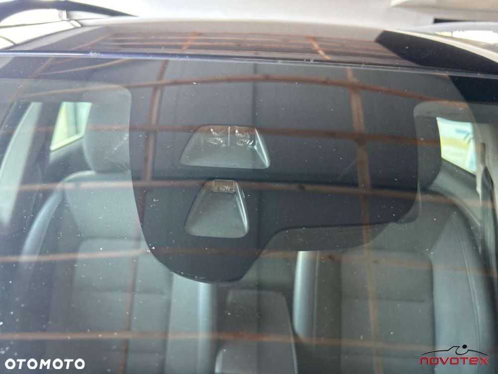Volvo V70 D3 Momentum - 18