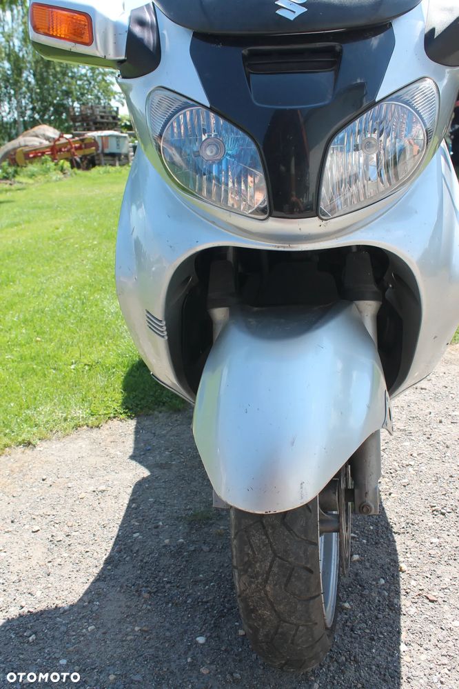 Suzuki Burgman - 9