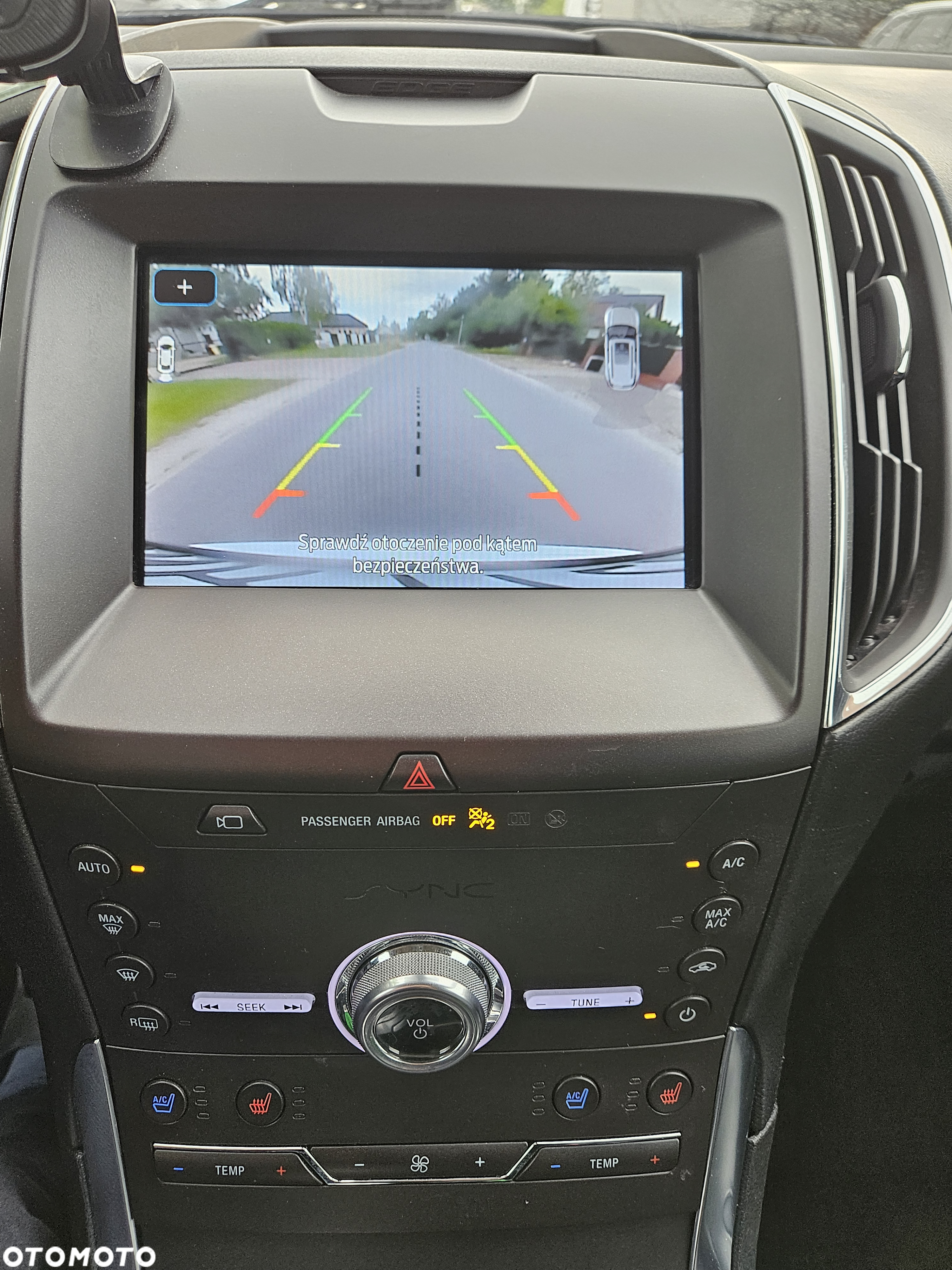 Ford Edge - 22