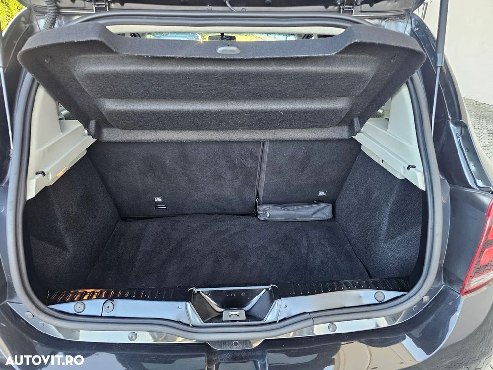 Dacia Sandero Stepway TCe 90 (S&S) Prestige - 19