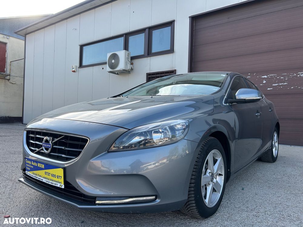 Volvo V40 D4 VEA Momentum - 2
