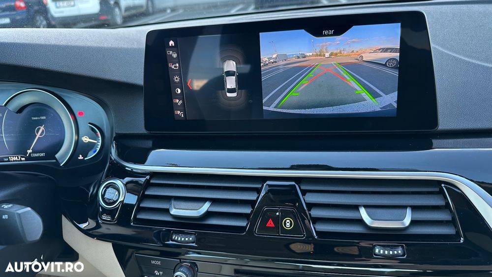 BMW Seria 5 520d EfficientDynamics Edition AT - 12