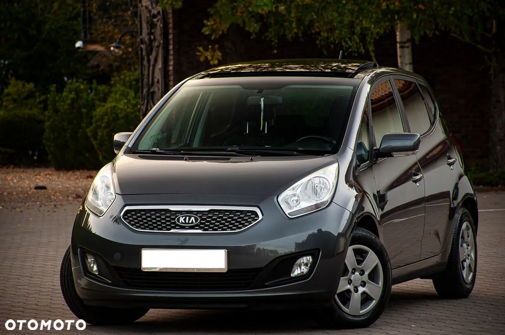Kia Venga - 22