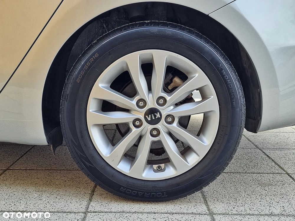 Kia Ceed 1.0 T-GDI ISG Vision - 22