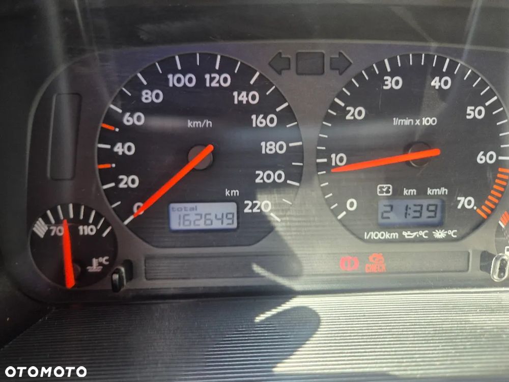 Volkswagen Golf 2.0 Trendline - 14