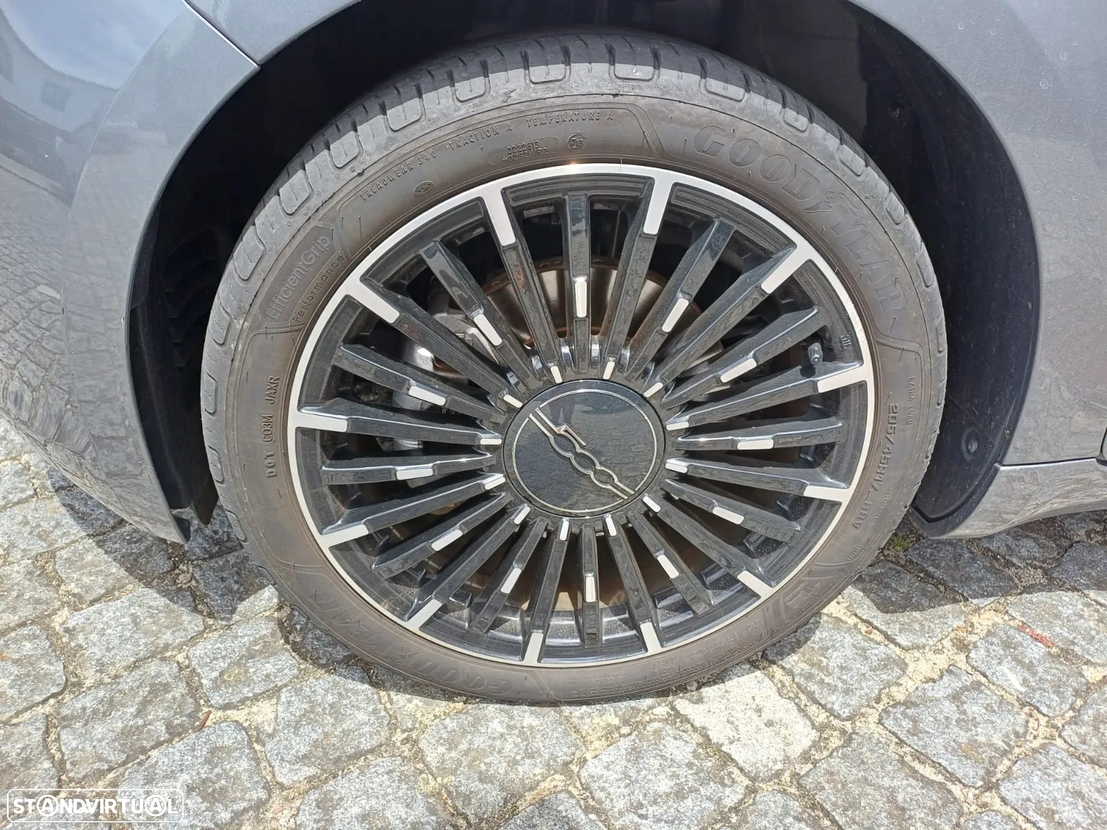 Fiat 500e 3 + 1 - 7