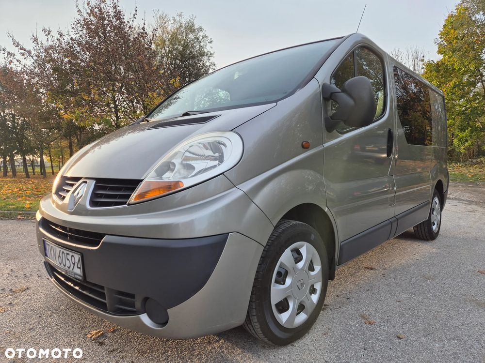 Renault Trafic - 10