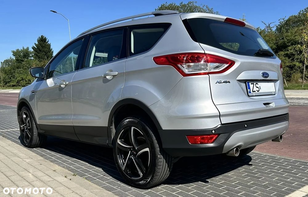 Ford Kuga 2.0 TDCi 4x4 Titanium - 15