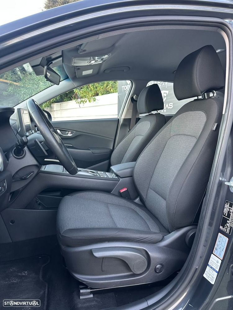 Hyundai Kauai 39 kWh Premium - 13