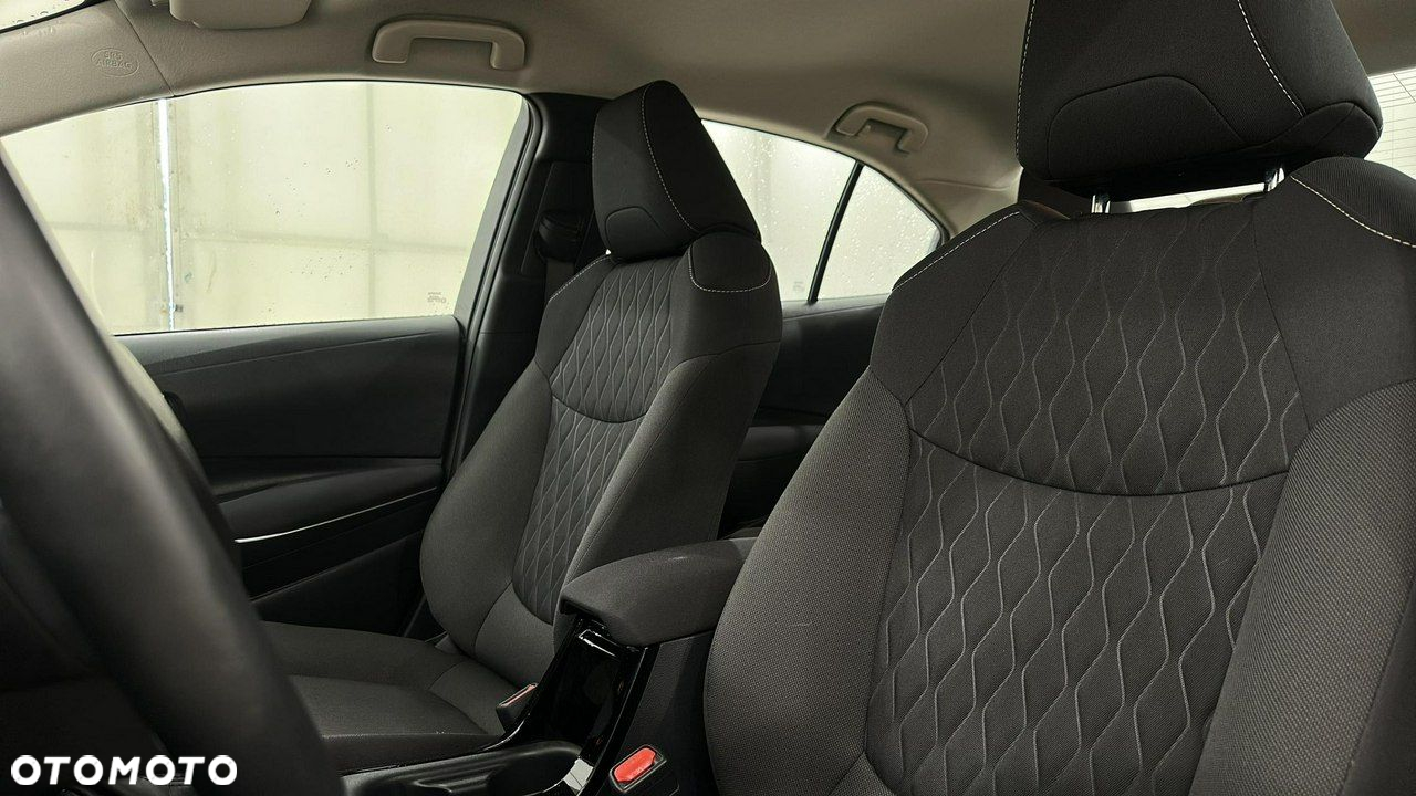 Toyota Corolla 1.8 Hybrid Active - 11