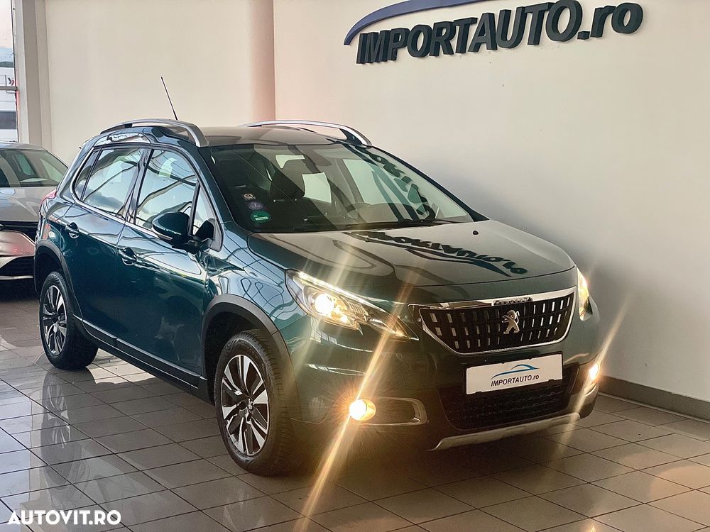Peugeot 2008 1.2 PureTech Turbo Allure - 40
